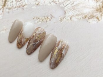 リーフ(Leaf)/¥8500