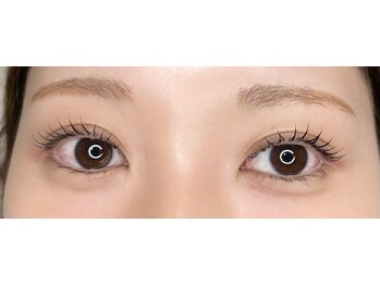 ドゥヴニールベル モイ(devenirbelle MOI)/ナチュラルパーマ