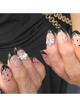 モーダアッカ(moda acca)/ブラックフレンチネイル