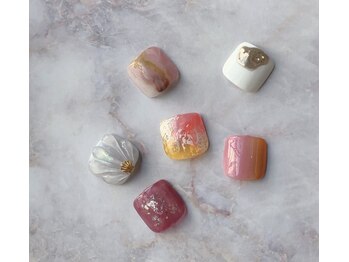 ミーム(meme)/フット親指アート