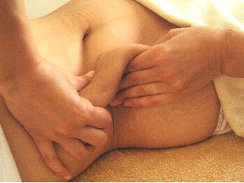 ディフューズ/お腹すっきり!美腸骨盤ほぐし