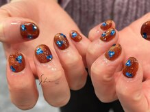 シー(SHE)/ホロフラワー