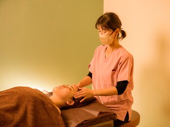 ジネコラボ 横浜(Gyneco-labo)/美容鍼50本+肩首リンパ