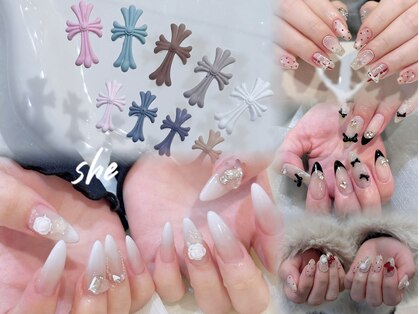 シー(She)の写真