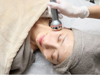 アンドミー 恵比寿店(&me)/ララピール【艶/美白/くすみ】