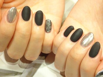 キャミ ネイル(CAMMY NAIL)/マット×ラメ