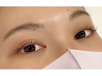 ナンバージュウハチ(N°18)/パリジェンヌラッシュリフト