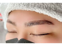 プラチナムドール(PLATINUM DOLL)/ハリウッドブロウリフト