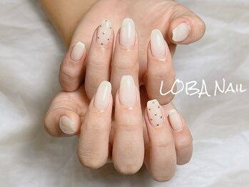 ローバ(LOBA)/ゴールドドットネイル