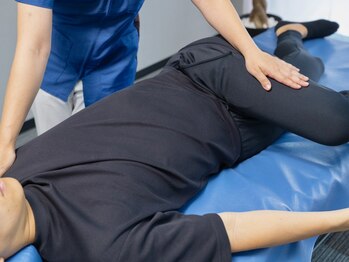 セルフケア整体 新宿店の写真/姿勢改善が身体を救う★本格整体がお得な価格で受けられる！体の歪みをとることで、本来の自然な姿勢に◎