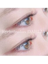 ダリア(DAHLIA)/フラットラッシュブラウンカラー