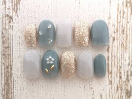 ストーンフラワーネイル ￥6800