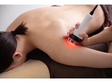骨盤ストレッチ整体 b/【ハイパーナイフ：背中二の腕】