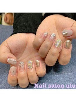 デザインネイル