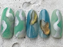 フリークネイル(FREAK Nail)/グリーンニュアンスマット¥10000