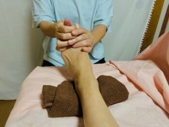 オラ ならまち(Ola)/フットは指1本ずつ丁寧に