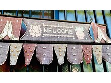 チャナン(canang)/階段を上がり左側へ