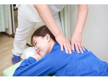 元気館グループ 大宮西口整体院/首肩の辛さも根本から改善！