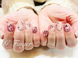 ハートいっぱい♪大人ネイル