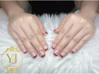 ワイジェイ(YJ)/フレンチネイル