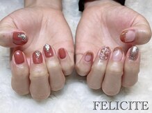 フェリシテ(FELICITE)/