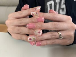春ネイル　チューリップネイル