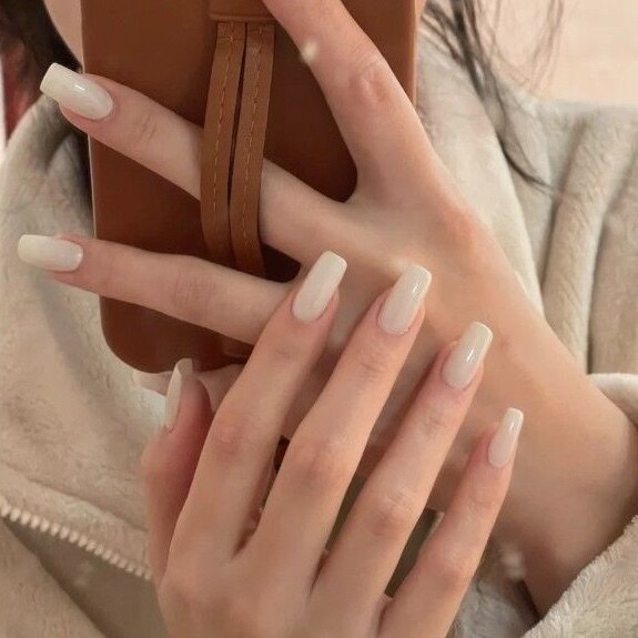 【nail】ワンカラー（開始時刻：00分 or 30分）