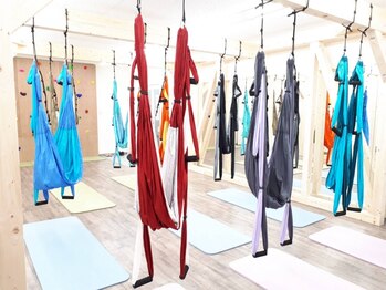 シルクボディ(SilkBody)の写真/何回でも【30分1300円、60分2400円】入会費、月会費0円♪シルクサスペンションで美姿勢になりましょう！