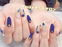 ラッキー(Lucky)/冬ネイル