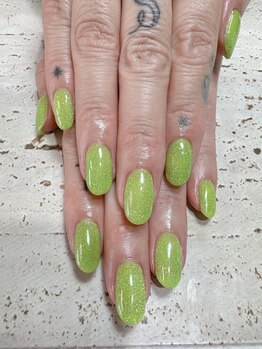 ビューティフルムーン ネイル 本厚木(Beautiful Moon Nail)/蓄光ネイル