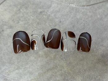 ブラウンネイル