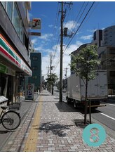 ローズマリー(Rosemary)/セブンイレブンを通過し