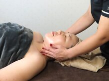 アンドミー(and me)/施術風景