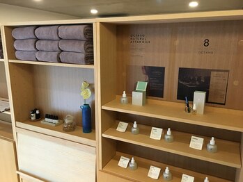 オクタボー 表参道店(OCTAVO)/タオルはクリーニング業者へ