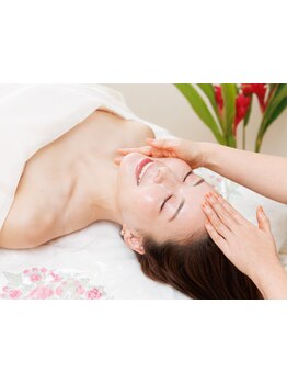 ホウレイ線・たるみ改善！予防ケア