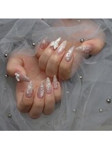 アミネイル(Ami Nail)/ワンホンガーリーネイル