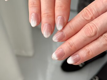 ワンアンドオンリー(One&Only)/マグネットグラデーションネイル