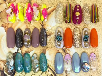 アン ジョーヌドラゴ/8月☆定額ネイル