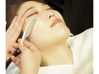 ヒロギンザ 丸の内店(HIRO GINZA)/施術風景(顔) [丸の内/東京駅]