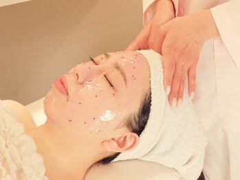 チェンジ(change)/【3】フェイシャル施術風景