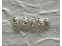 ネイルルーム エルナ(nail room ELNA)/アシンメトリーデザインB ￥7800