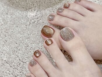 サロン ド ミニュイ(Salon de Minuit)/高級感ネイル