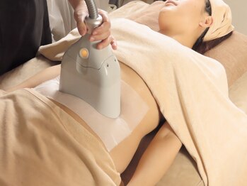 恋サロン 巣鴨店(恋salon)の写真/価格重視◎自分のペースで通い続けられる安心感♪脂肪冷却で理想のボディ＆脱毛効果でツルスベ肌に導きます