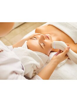 ホウレイ線・たるみ改善！予防ケア