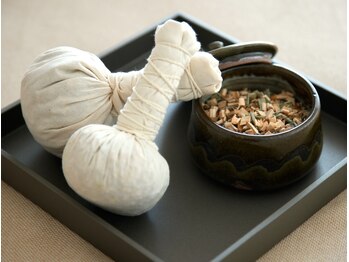 ワビシラカワ(WABISHIRAKAWA)/和草ハーブボール