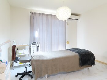 ユネ(une)/店内です！完全個室◎