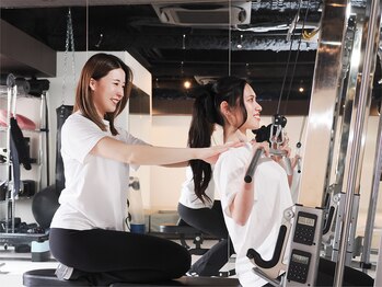 居留地フィットネス 別館(居留地Fitness)の写真/【初回体験無料】限定キャンペーンでお得にパーソナルトレーニングを始められる◎なりたい自分への第一歩！