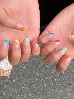 エム(em)/カラフル斜めフレンチ