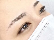 アイブロウラミネーション