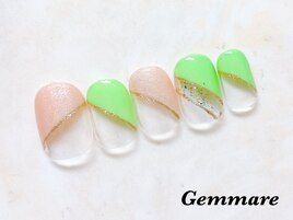春夏斜めフレンチデザインネイル